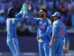 
      
      Indian spinners dominate as New Zealand post 251/7 in CT final
      
      