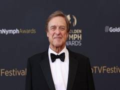 
      
      John Goodman suffers hip injury while shooting
      
      