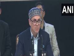 
      
      Omar Abdullah orders inquiry into controversial fashion show
      
      