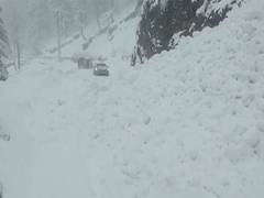 
      
      Locals stranded in PoGB as snowfall disrupts road access
      
      