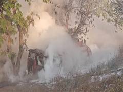 
      
      Gujarat: Tank carrying nitrogen falls off highway
      
      