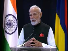 
      
      PM Modi, Mauritius PM ink MoUs on currency, shipping
      
      