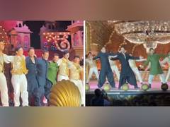 
      
      SRK, Salman at Aamir's birthday bash 
      
      