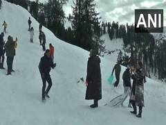 
      
      J-K: Tourists flock to Guldanda meadow in Bhaderwah after snow
      
      