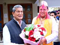 
      
      Holi camaraderie: Uttarakhand CM Dhami meets Harish Rawat 
      
      