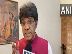 
      
      CR Kesavan slams DMK over dropping Rupee symbol in state Budget
      
      