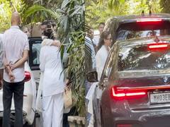 
      
      Celebs pay visit to Ayan Mukerji after his father passes away 
      
      