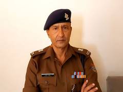 
      
      U'khand: Amidst heightened security, Haridwar celebrates Holi, holds Ramzan Friday prayers
      
      