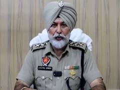 
      
      5 injured after man attacks devotees with rod at Golden Temple
      
      
