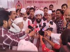 
      
      Eknath Shinde  honoured first Sant Tukaram Maharaj Award in Pune
      
      
