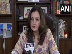 
      
      Priyanka Chaturvedi endorses Gadkari's remark on 'caste divide'
      
      