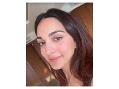 
    Mom-to-be Kiara Advani radiates “Sunday glow” in Instagram post
    