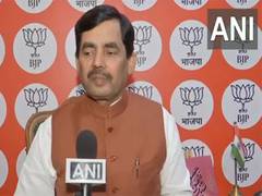 
      
      ‘Sangh teaches one way of life’: BJP leaders after PM Modi’s rema
      
      