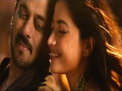 
    ‘Sikandar Naache’ song from Salman Khan’s Sikandar out now
    