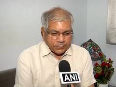 
      
      Prakash Ambedkar slams police over Nagpur violence
      
      