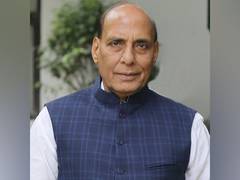 
      
      Rajnath Singh celebrates Sunita Williams' return from space
      
      