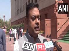 
      
      Kharge, Rahul Gandhi should appreciate Shashi Tharoor stand: BJP
      
      