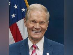
      
      US Senator thanks God, NASA after Williams, Wilmore return
      
      