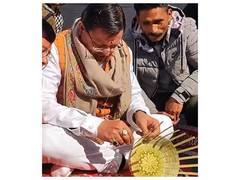 
      
      CM Dhami says demand growing for Uttarakhand's handmade products 
      
      