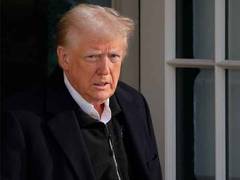 
      
      Trump administration plans to hold migrants at southern border
      
      