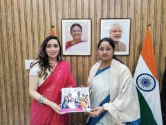 
      
      Annapurna Devi Launches ‘Birthing Naturally Queen’ 2025
      
      