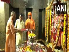 
      
      UP: CM Yogi offers prayers at Pateshwari Devi temple
      
      