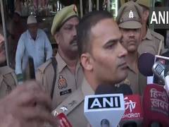 
      
      Sambhal violence: Jama Masjid Sadar chief Zafar Ali arrested
      
      