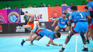 
      
      Yuva All Stars: Yoddhas, Pink Cubs, Jr Steelers bag wins
      
      