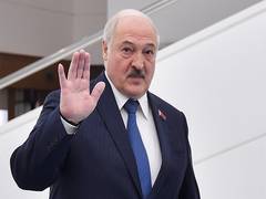 
      
      Lukashenko sworn in for new term as Belarus' president
      
      