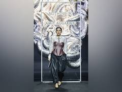 
      
      Bhumi Pednekar walks the ramp for Fashion Designer Amit Aggarwal
      
      