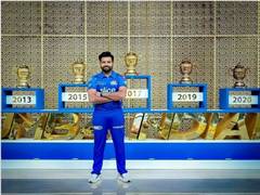 
      
      Rohit Sharma reflects on 15 seasons with Mumbai Indians
      
      