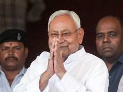 
      
      Nitish Kumar extends greetings on Navratri
      
      