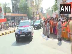 
      
      PM Modi holds roadshow in Nagpur post visit to RSS headquarters
      
      