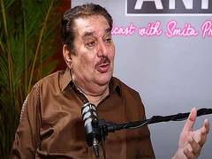 
      
      Raza Murad recalls director strictness to Bachchan, Khanna
      
      