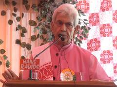 
      
      Centre wants Kashmiri Pandits to return to Kashmir: LG Sinha
      
      