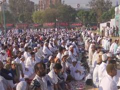 
      
      Andhra Pradesh govt declare April 1 as optional holiday after Eid
      
      