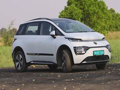 
      
      MG Windsor Essence EV
      
      