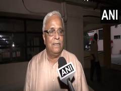 
      
      Bhaiyyaji Joshi speaks on Aurangzeb Tomb issue 
      
      