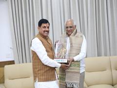 
      
      Gujarat CM undertakes one-day visit to MP 
      
      