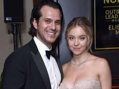 
      
      Sydney Sweeney, fiance Jonathan Davino end engagement
      
      