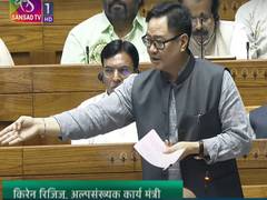 
      
      Rijiju targets Congress over 2013 amendments in Waqf, questions p
      
      