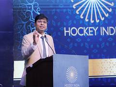 
      
      Senior Men National Championship set to feature newf format
      
      