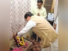 
      
      Madhya Pradesh CM Mohan Yadav condoles demise of Arvind Joshi
      
      