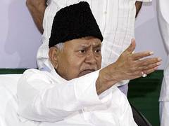 
      
      Two JD (U) Muslim leaders resign from the party over Waqf Bill
      
      