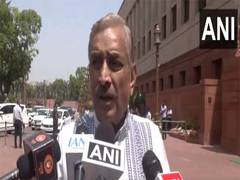 
      
       Congress MP Pramod Tiwari slams Centre on Waqf Bill
      
      