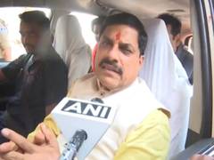 
      
      MP: CM Yadav offer prayers at Pitambara Peeth temple in Datia
      
      