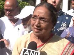 
      
      Congress’s Meira Kumar pays tribute to former Dy PM Jagjivan Ram
      
      