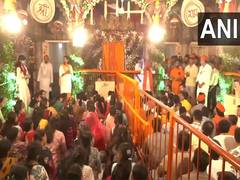 
      
      Maharashtra: Devotees offer prayers at temples on Ram Navami
      
      