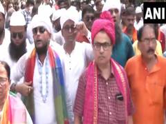 
      
      TMC's Kunal Ghosh participate in Ram Navami procession in Kolkata
      
      