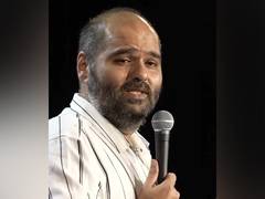 
      
      Kunal Kamra files petition against Mumbai Police FIR
      
      